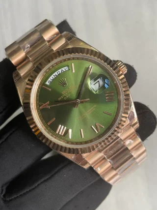 Superclone Rolex Day-Date Olive Dial 128235 36 mm - Image 8