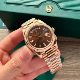 Day-Date Chocolate Dial Fluted Bezel Rose Gold Presidential Bracelet