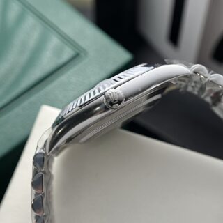 Rolex Datejust Black Dial 126334-0018 41 mm - Image 7