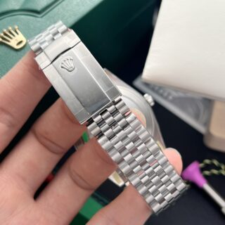 Rolex Datejust Black Dial 126334-0018 41 mm - Image 8