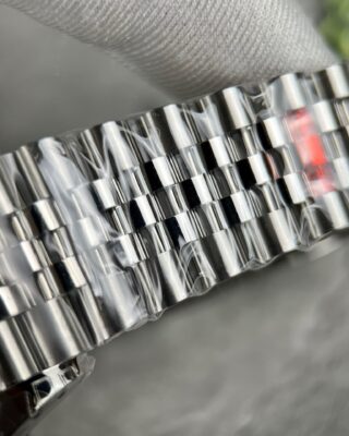 Rolex Datejust White Roman Dial 126334-0024 41 mm - Image 6
