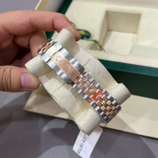 Rolex Datejust Mother of Pearl Dial 126231-0021 36 mm - Image 9