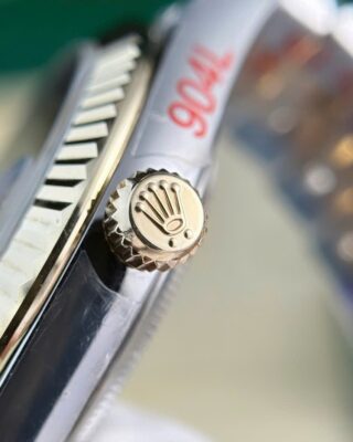 Rolex Datejust Champagne Diamond Dial 126333-0012 41 mm - Image 8