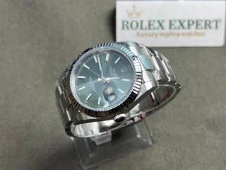 Rolex Datejust Mint Green Dial 126334-0027 41 mm - Image 3