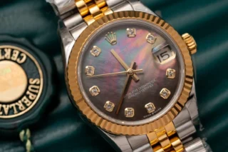 Datejus Black Pearl Dial Fluted Bezel Two Toned Jubilee Bracelet