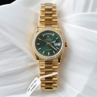 Day-Date Green Dial Diamond Bezel Gold Presidential Bracelet