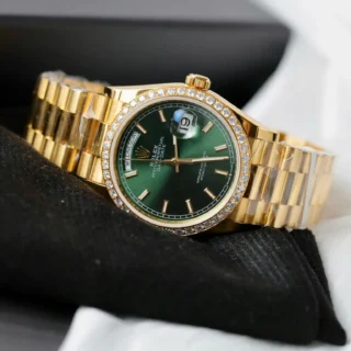 Day-Date Green Dial Diamond Bezel Gold Presidential Bracelet