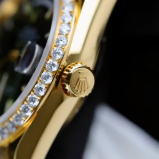 Day-Date Green Dial Diamond Bezel Gold Presidential Bracelet
