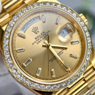 Day-Date Champagne Dial Diamond Bezel Gold Presidential Dial
