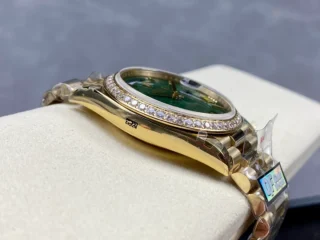Day-Date Green Ombre Dial Diamond Bezel Presidential Dial