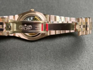 Rolex Land-Dweller 40 mm Everose gold (2025) - Image 9