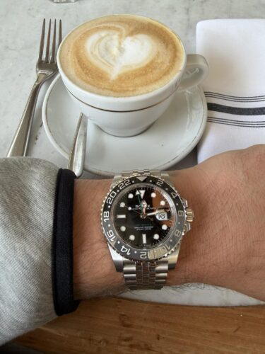 Superclone Rolex GMT-Master II 126710GRNR "Bruce Wayne" Jubilee photo review
