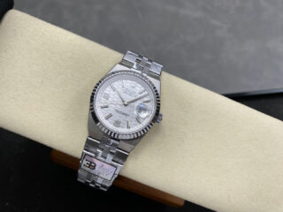 Alternative view of Superclone Rolex Land-Dweller White Honeycomb-Motif Dial 36mm