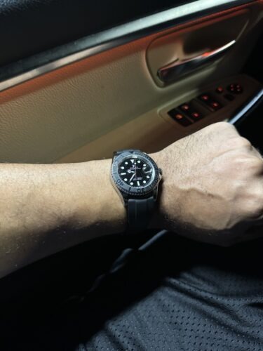 Replica Rolex Yacht-Master Black Dial 226658 photo review