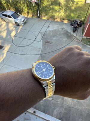 Superclone Rolex Sky-Dweller Bright black Dial 336933 Oyster photo review