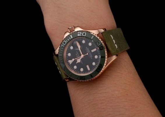 Replica Rolex Yacht-Master Black Dial 1453862 photo review