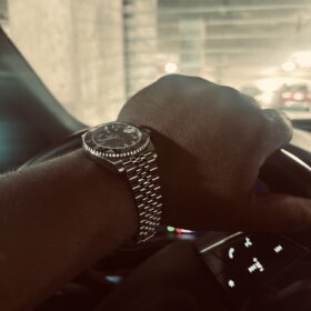 Superclone Rolex GMT-Master II 126710GRNR "Bruce Wayne" Jubilee photo review