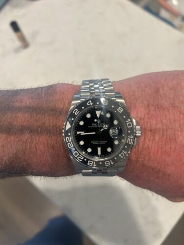 Superclone Rolex GMT-Master II 126710GRNR "Bruce Wayne" Jubilee photo review