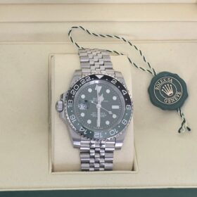 Rolex GMT-Master II 126729VTNR Jubilee “Absinthe” photo review
